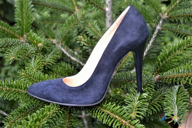 Pantofi stiletto bleumarin din piele naturala catifelata